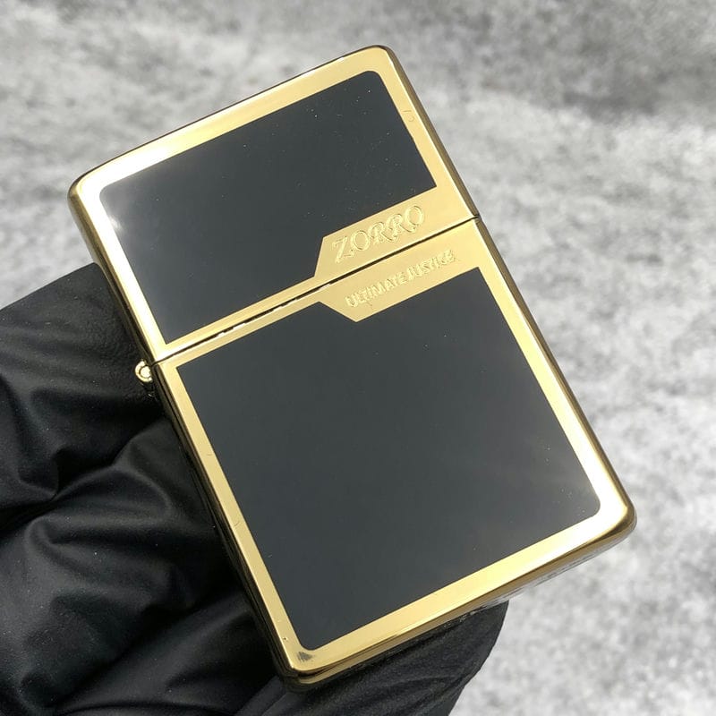 Bật lửa Zorro Ultimate Men Đen Viền Vàng - Z6007A - Hình ảnh 2