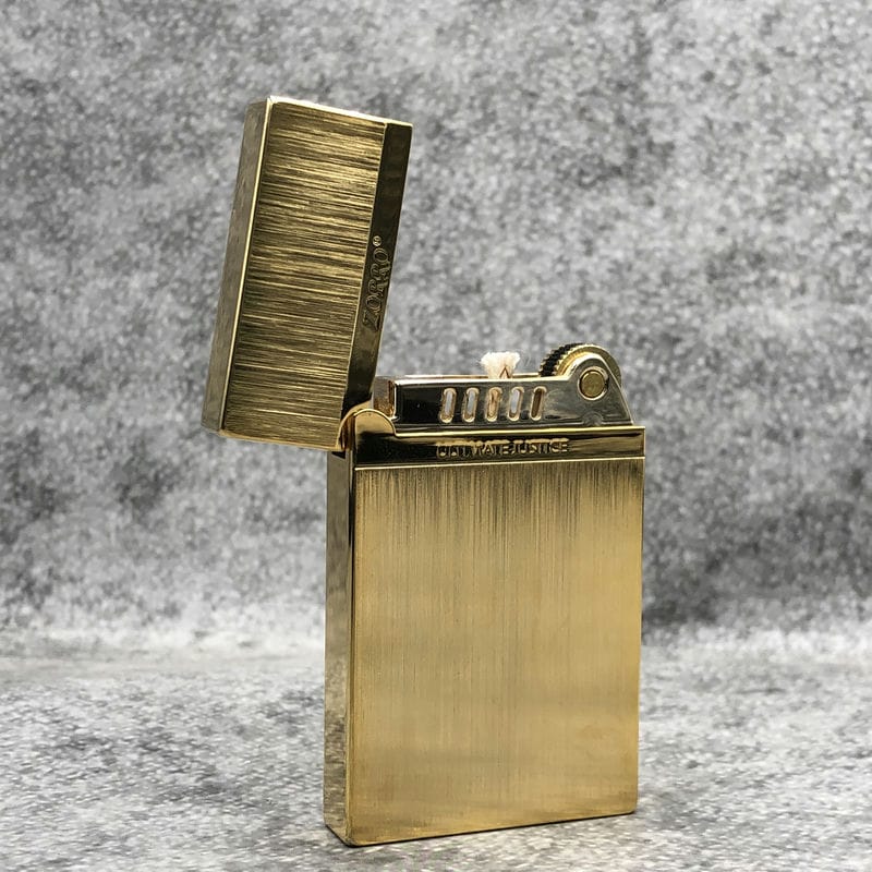Bật lửa Zorro Vintage Kẻ Xước Vàng - Z643-001 - Hình ảnh 8