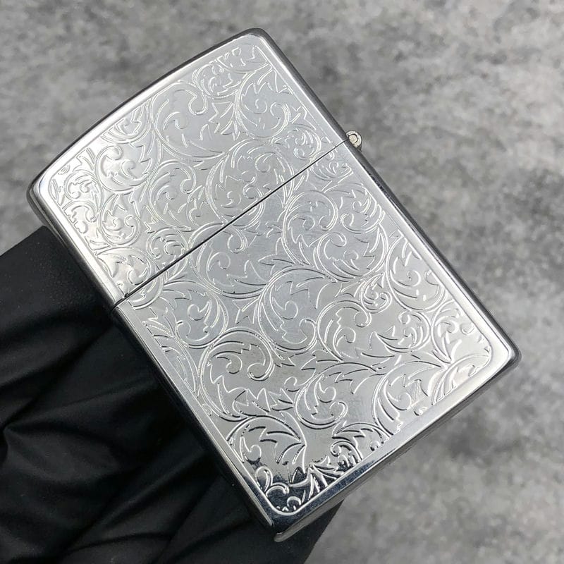 Bật lửa Zorro hoa văn Venetian bạc viền ngang mạ vàng - Z92067A - Hình ảnh 3